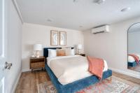 Stay Portland - Vibrant Portland Getaway, Chic Flat - B&B Portland