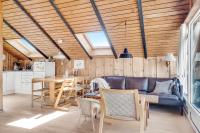 Lovely Holiday Home With Wood-Burning Stove, Close To The North Sea In Klitmøller - Chambres d'hôtes Thisted