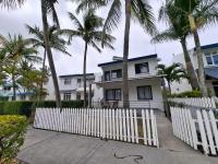 Beachfront Villa near Mont Choisy Beach - B&B Grand Baie