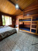 Camera Matrimoniale con Bagno in Comune 