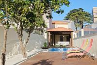 Villa with Private Pool, Hot Tub & Patio - B&B Vila Nova de Gaia