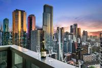 Gorgeous City Views 3BR Apartment with Pool and Gym - Ferienwohnung Melbourne