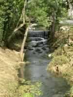 Maison sur ancien moulin à eau, calme et piscine - Chambres d’hôtes Gontaud-de-Nogaret
