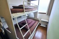 Zweibettzimmer mit Etagenbett