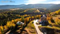 Wonder Home - Orlik Residence - Apartamenty z widokiem na Śnieżkę, blisko wyciągów, Ski Arena i Kościółka Wang - Chambres d'hôtes Karpacz