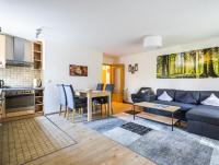 Waldklang Titisee - mit Terrasse und Gartenzugang - B&B Titisee-Neustadt