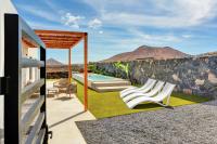 Sara & Gino Fuerteventura Mojo Week Pool Villa or Island Week Loft with Garden - Bed and Breakfast La Oliva