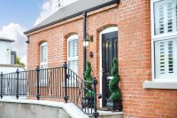 Northern Bank House Apartments by Escape Ordinary - Chambres d’hôtes Kesh