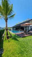 913 Luxury Pool Villa Khaolak - B&B Khao Lak