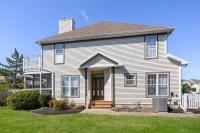 Ocean Pines Family Beach Retreat! Walk to the marina! Indoor fire place with jetted tub and king bed - B&B Ocean Pines