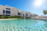 Forte 2BDR w Pool, AC, Gym, Garage & 5 mins to Beach - Bed and Breakfast Tavira