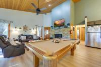 Hot Tub & Pet-Friendly! Gatlinburg Resort Cabin - Ferienwohnung Gatlinburg