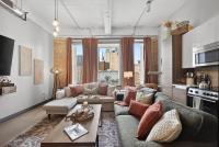 Modern-Chic Loft in Heart of Dallas - Bed and Breakfast Dallas