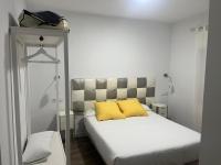 Apartamentos La Encomienda 2 Llaves - Bed and Breakfast Moraleja