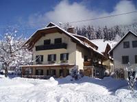 Gästehaus Rader - Bed and Breakfast Weissbriach