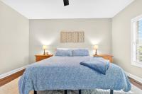 Family stay with Pets, EV Charger, Peloton - B&B Troutville