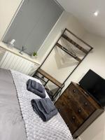 Erskine Apartment-Small and Cosy 1 Bedroom Apartment - Chambres d'hôtes Ings