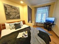 Old Town 2 Bedroom Apartment with Stunning River View by Dome Square and Presidential Castle - B&B Riga