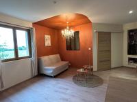 ST-ETIENNE-DE-SAINT-GEOIRS - T2 4 pers - Proche centre village en pleine nature - Wifi et Clim - B&B Saint-Étienne-de-Saint-Geoirs