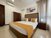 Appartamento con 2 Camere da Letto, Balcone e Vista mare