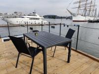 Floating Downtown Apartment - B&B Gothenburg