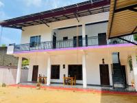 Lodge in Resolute - B&B Dambulla