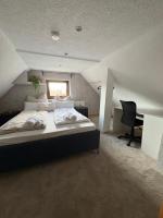 Cozy House in Stuttgart Botnang park free at street - B&B Stuttgart