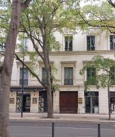 T2 Climatisé de charme, pour couple proche Arènes MaisonCarréeConciergerie - B&B Nîmes