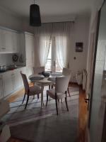 Mountain View Apartment - Bed and Breakfast Flórina