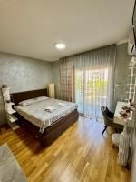 Modern Studio with parking - Chambres d’hôtes Podgorica