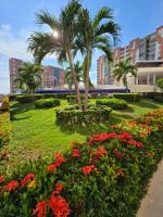 Espectacular apartamento de 3 habitaciones con piscina y parqueadero privado Excelente Relacion Precio Calidad Puntaje - Chambres d'hôtes Girardot City