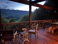 Luxurious Mountain Retreat with Hot Tub Jacuzzi Suite & Wood-Burning Fireplace - 10 Min to Boone - B&B Rominger