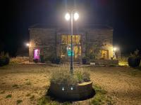 Meagill Corner Farm, barn with hot tub - B&B Fewston