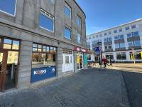 Penthouse apartment in Downtown Akureyri - Birta Rentals - Chambres d'hôtes Akureyri