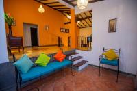 Mountvilla Exquisite 4-Bedroom Luxury Retreat with Private Pool - Chambres d’hôtes Galle