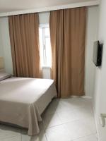 Apartamento em frente ao Shopping Atlântico, a 200 metros da praia - Chambres d'hôtes Balneário Camboriú