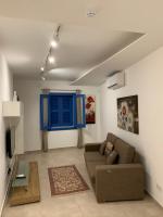 Sliema, Balluta Modern Apartment with outdoor yard - B&B Sliema