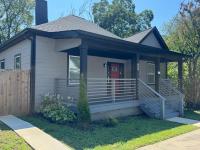 3 Bedroom near downtown Atlanta w Jacuzzi - B&B Atlanta