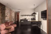 Miss Midgley's - Principals Office 1 King Bed - B&B Brisbane