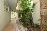 Bayview Beach Holiday Apartments - B&B Gold Coast