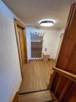 Two-Bedroom Apartment with Shower 