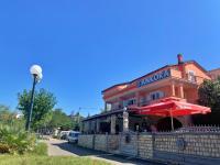Apartments Beach - Chambres d’hôtes Šilo