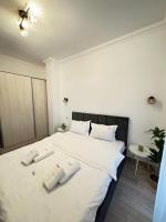 One bedroom Apartments at Adora Park Arad - Bed and Breakfast Arad
