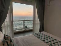Suite Lit Queen-Size – Vue sur Mer