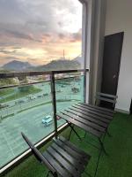 One-Bedroom Apartment with Balcony