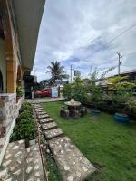 Subangan little Hawaii,6 Burgos Central location - B&B Burgos