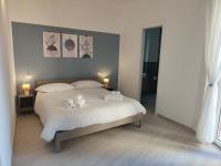 Dreibettzimmer mit eigenem Bad