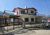 Shree Dev Asthanam - B&B Bhīm Tāl