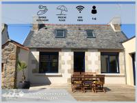 Ker Moumousse - Maison bretonne, élégante, conviviale, 5 min plage - B&B Trébeurden