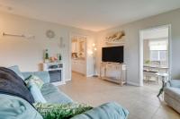 Relax in Hot Tub, Walk to Springs: North Port Home - Ferienwohnung North Port